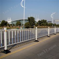 【冀林】市政护栏厂家 专业生产道路交通护栏  热镀锌隔离市政护栏