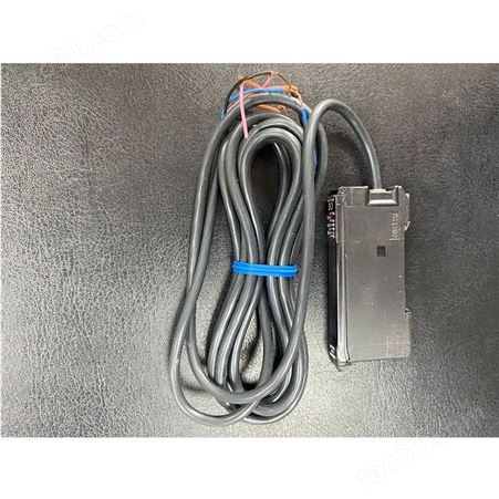 欧姆龙E3X-DAC-S系列彩色传感型数字光纤传感器 E3X-DAC21-S 现货