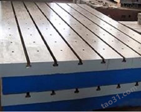 加工定制铸铁T型槽平台 高强度铸铁平板加工 大型铸铁焊接平台  康兴供应